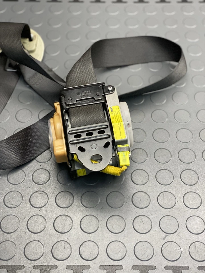 Cinturón de seguridad del pasajero delantero derecho SCION TC 2005-2010 *BUENO* OEM Foto 4 de 4