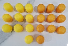 20x Ü-Eier Kapseln gelb/orange leer