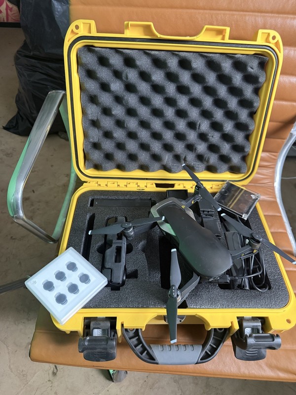DJI Mavic Air Fly More Combo 4K Drone, Waterproof Hard Case, No Working battery