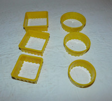 SET OF 6 PLASTIC SQUARE AND ROUND BISCUIT CUTTERS DIFFERANT SIZES