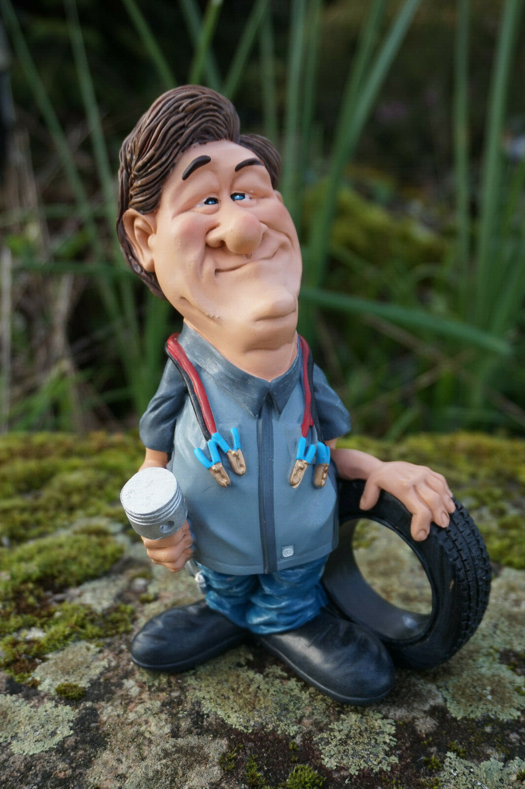Caricature de mécano auto figurine décorative de 15cm pour bureau et garage