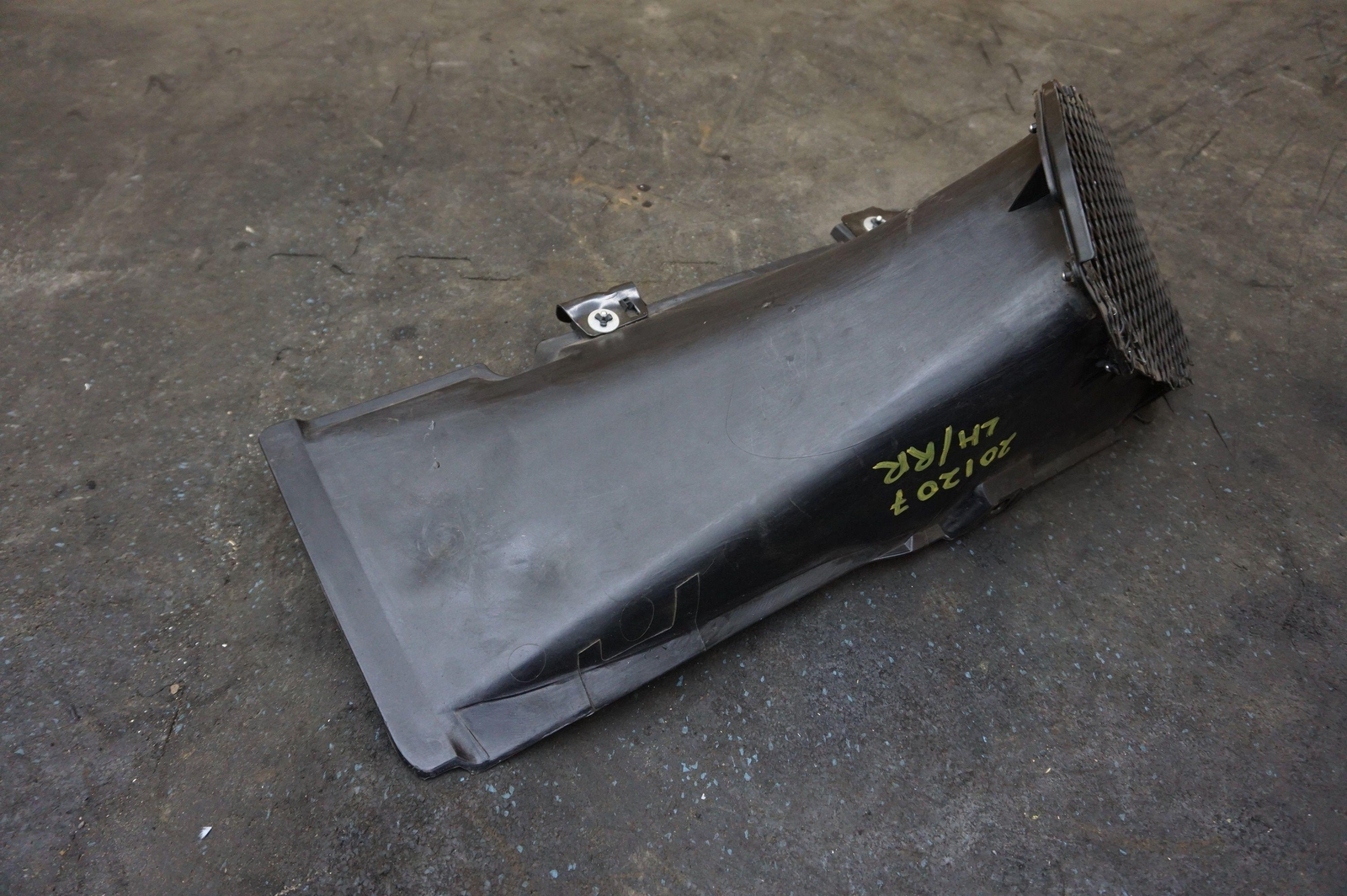 Left Driver Side Intercooler Air Duct 87493300 Ferrari 488 Challenge GTB Spider