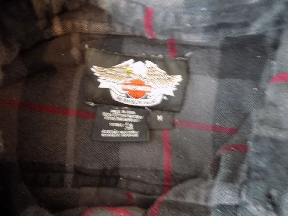 Camisa Harley-Davidson Gris Negro Rojo L/S Franela Botón Talla Mediana Para Hombre  Foto 3 de 4