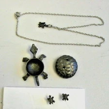 Torino Turtle Figurine Jewelry Box Set, Neckless & Earrings, 8" long chain, New