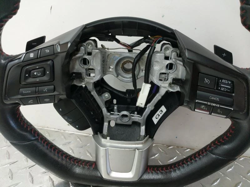 Volante Volvo V60 2017 usado OEM  Foto 3 de 4