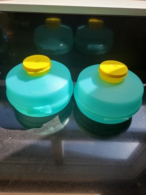 Tupperware 2 Blue Round Sandwich or Bagel Keepers plus Smidget Container w/ Seal