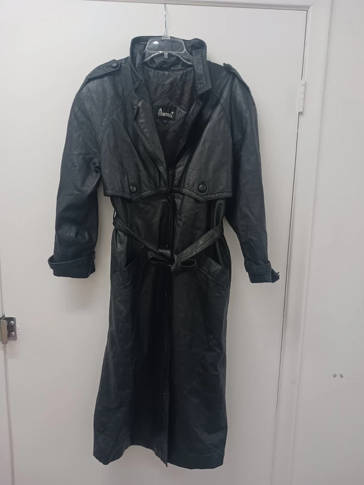 Ladies Trench Coat Size 8 Belated Genuine Leatherc By Avanti - Image 4 of 4