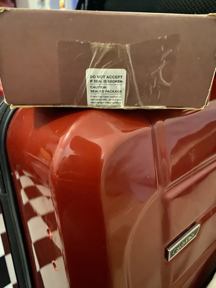 Samsung Galaxy Tab 3 — гранатово-красное издание — 8 Гб — Wi-Fi — (7,0) - Изображение 3 из 4