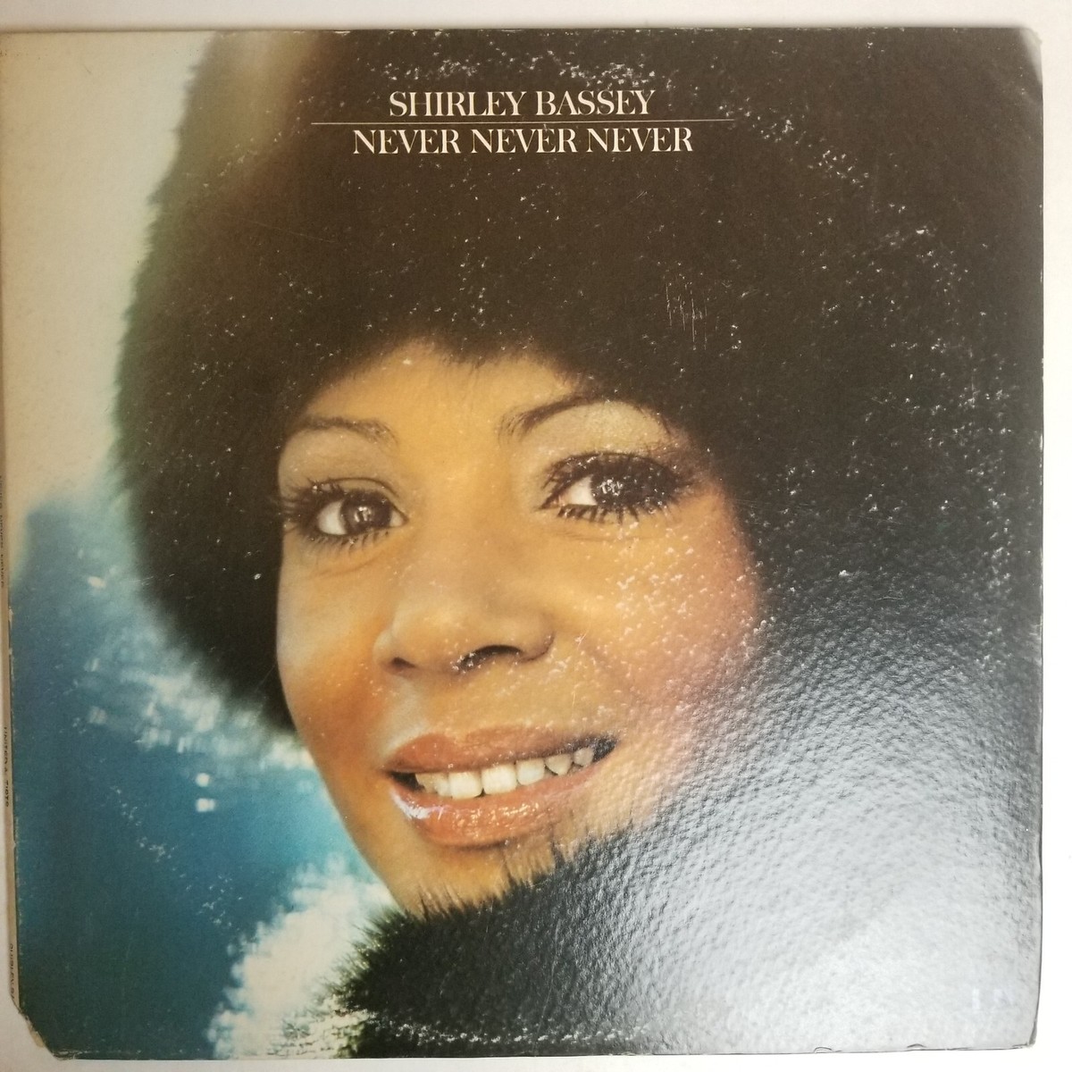 Shirley Bassey 1975年公演パンフレット Shirley Bassey 1975年公演パンフレット 【公式通販】