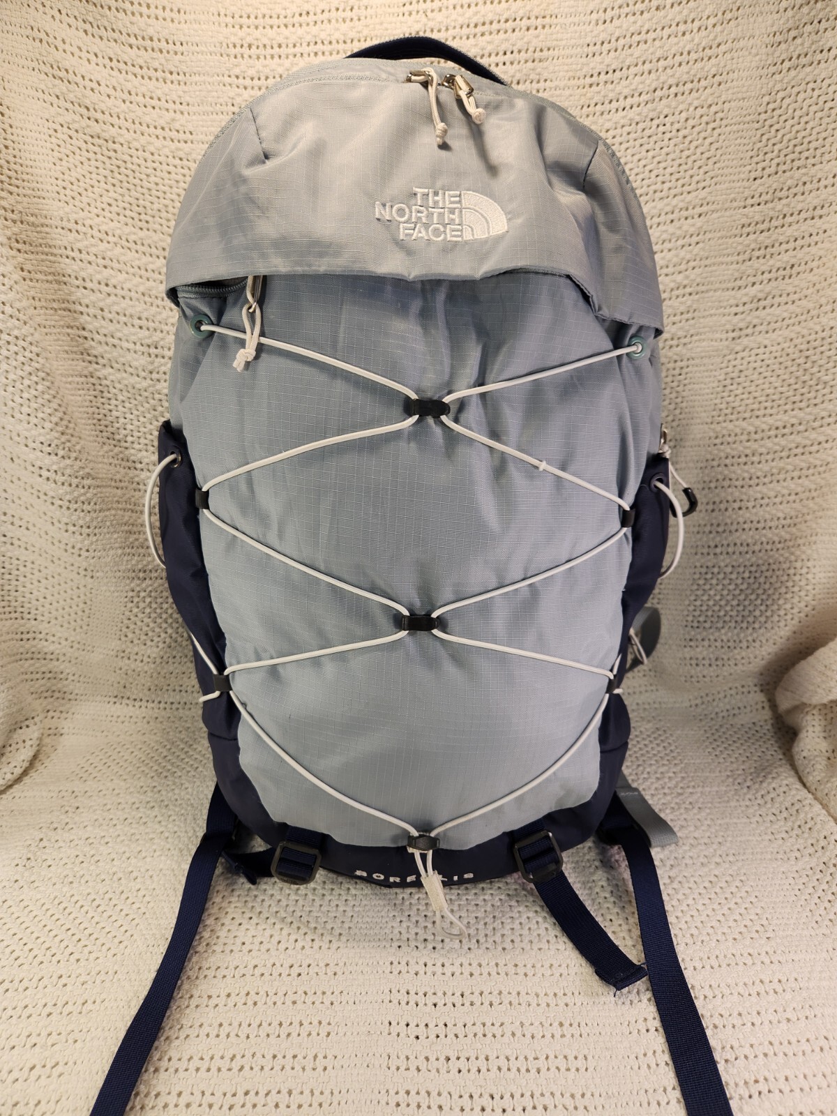 THE NORTH FACE BOREALIS PADDED SLEEVE 28L BACKPACK GRAY AND BLUE NWOT image 2