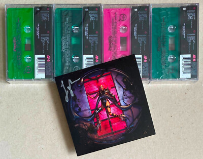 Lady Gaga Chromatica 国内盤CD+直筆サイン入りカード Lady Gaga Chromatica 国内盤CD+直筆サイン入りカード