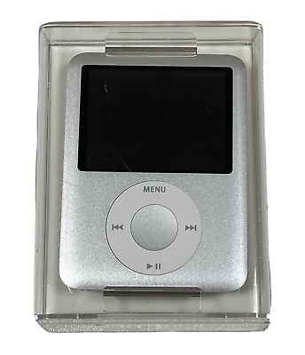 Apple iPod nano 3rd Generation 4GB Silver MA978LL/A A1236 Apple iPod nano 3rd Generation 4GB Silver MA978LL/A A1236