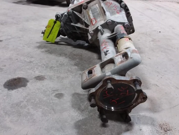 2007-2013 Chevrolet Silverado 1500 Front Differential Carrier 3.42 Ratio GU6 - Image 4 of 4