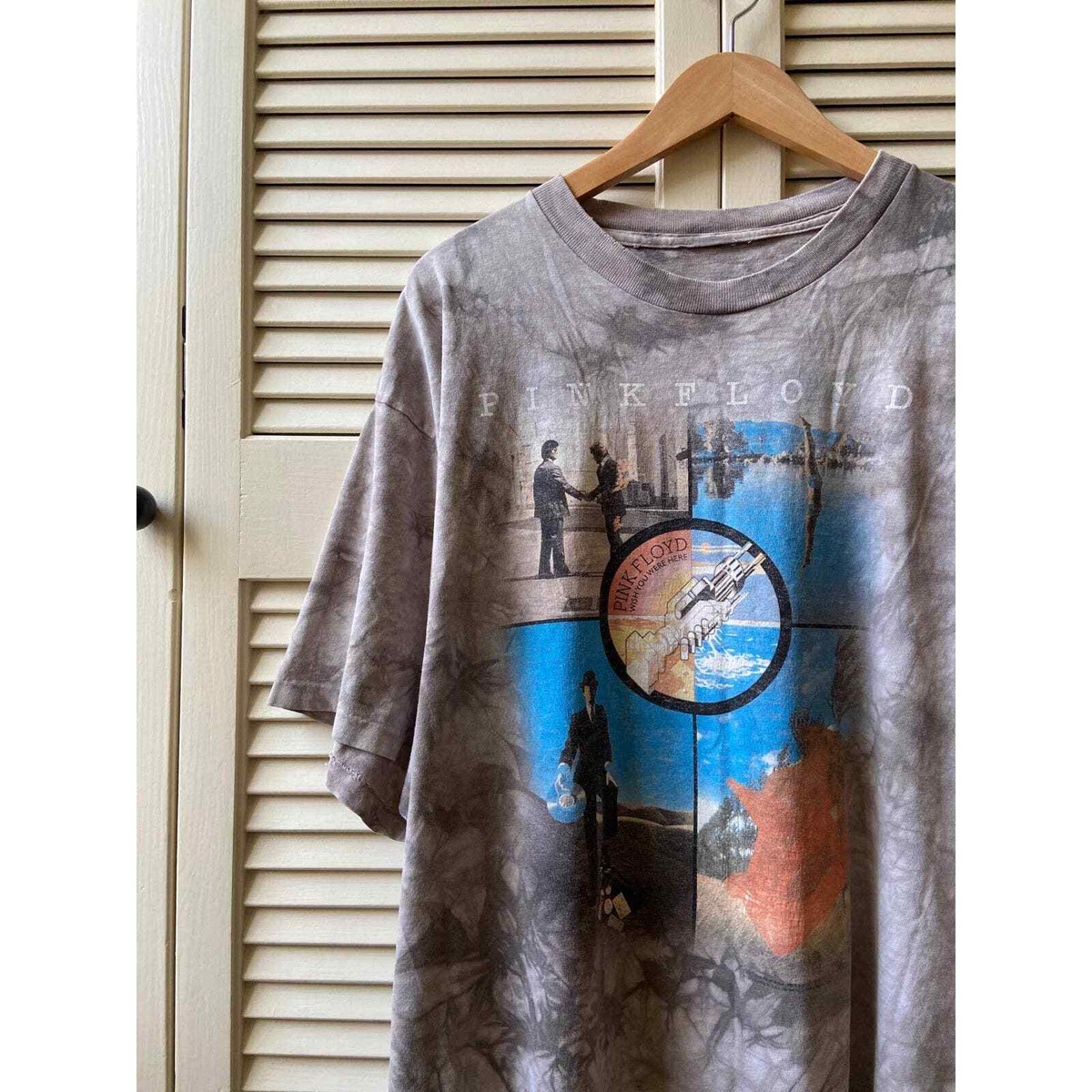 Vintage 90s Pink Floyd Wish You Were Here Grey T-Shirt Band Vintage 90s Pink Floyd Wish You Were Here Grey T-Shirt Band