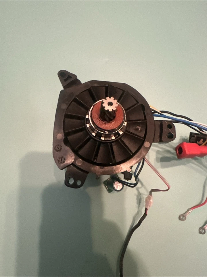 DeWALT MOTOR AND MODULE FOR DCS575 DCS578 60V 7¼ FLEXVOLT CIRCULAR SAW N469746 - Image 3 of 4