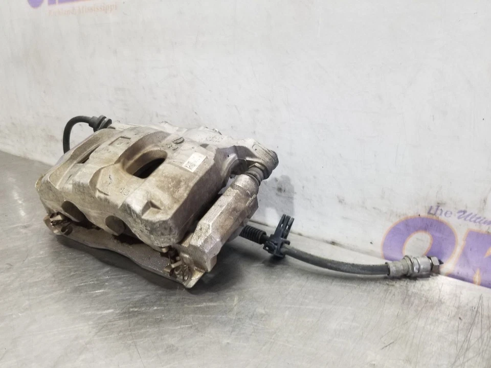 PINZA FRENO DELANTERO IZQUIERDO LINCOLN AVIATOR 21 2021 Foto 4 de 4