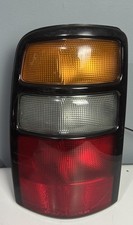 2000-2006 Chevy Tahoe Suburban Gmc Yukon Left Side Tail Light Oem 2000-2006 Chevy Tahoe Suburban Gmc Yukon Left Side Tail Light Oem
