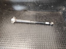 Skoda Kamiq 2023 Stoßdämpfer hinten 2Q0512013DC Benzin 81kW SDT6732
