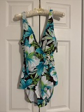 NWT Jantzen Classics Women  s Size 14 Floral Tropical Floral One Piece Swim Suit