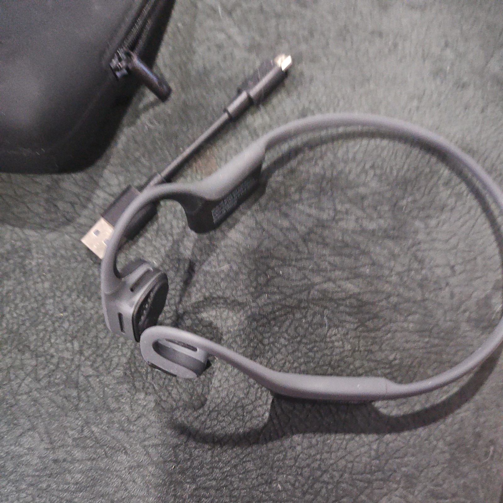 AfterShokz AS650 Air Open-Ear Wireless Bone Conduction Headphones - Slate Grey