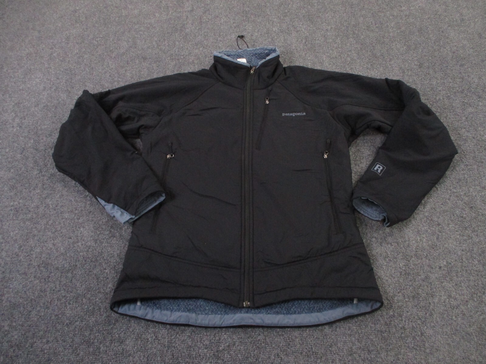 Patagonia Mens Regulator Fleece-Lined Softshell Jacket for Hiking Core Skin 84453