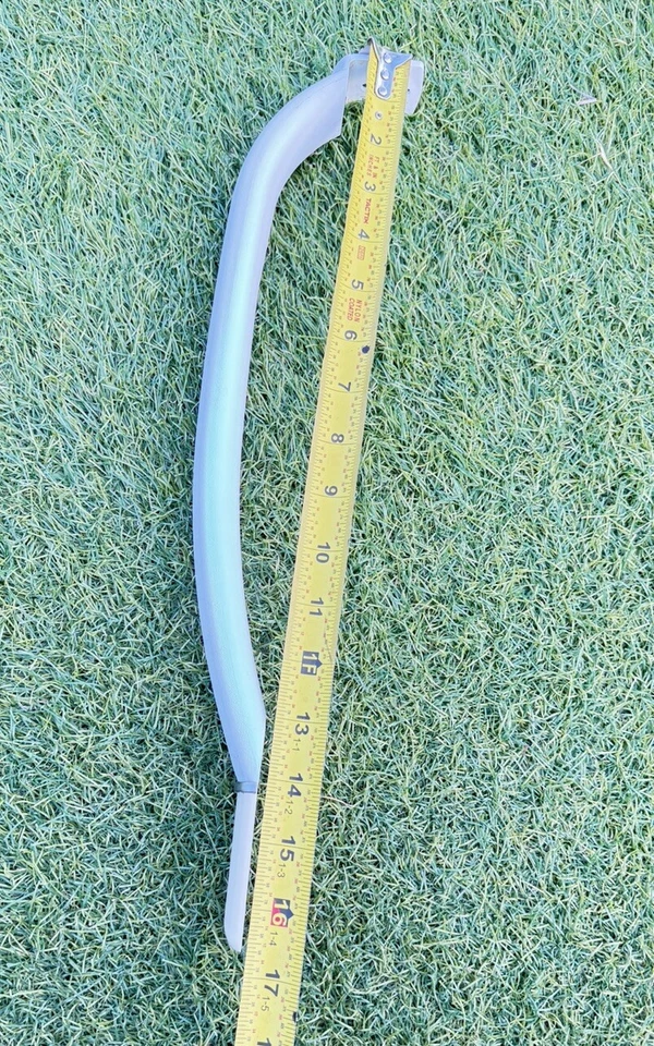 Manija de puerta para refrigerador o congelador Frigidaire # 218668001 del modelo # FRT18G4AWD Foto 2 de 4