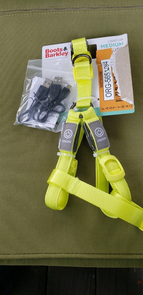 Dog Harness LED Rechargeable Medium Vibrant Green, Boots & Barkley With Chargers