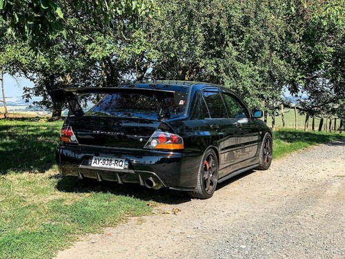 Mitsubishi Lancer Evo 7 8 9 Rear Bumper with Diffuser VII VIII IX Body Kit v9 - Picture 5 of 12