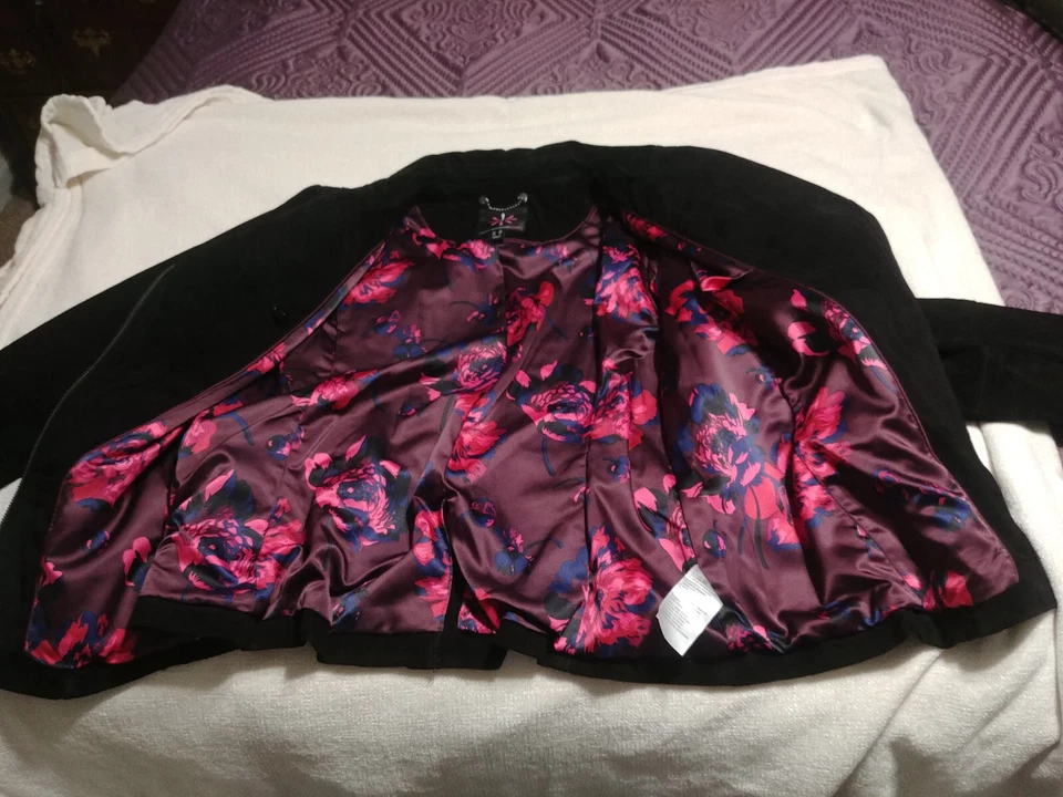 Isaac Mizrahi Live! Chaqueta Moto Gamuza Negra - Nueva sin etiquetas - Talla 14 Foto 4 de 4