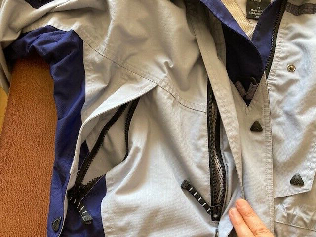 Helly Hansen Womens Helly Tech Waterproof Shell S… - image 6