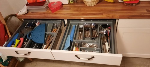 Küchenschrank mit Kühlschrank - Bild 2 von 9