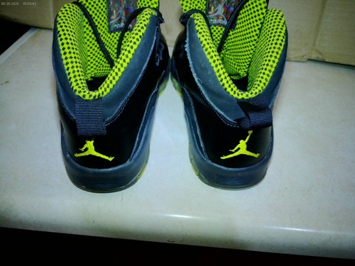 NIKE AIR JORDAN 10 RETRO (GS)- BLACK/ VENMON GREEN- YOUTH SIZE 7Y GUC LOOK - Picture 7 of 15