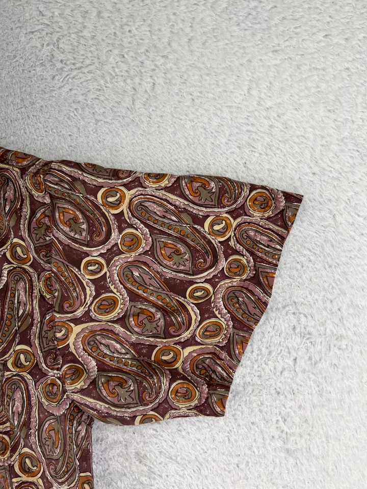 VINTAGE Cambridge Classics Shirt Adult Large Red Beige Paisley Button Up Silk - Image 2 of 4