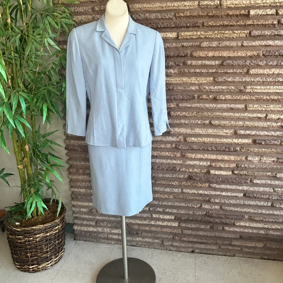 Doncaster Cornflower Light Blue Wool Blend Skirt Suit Size 12 - Image 2 of 4