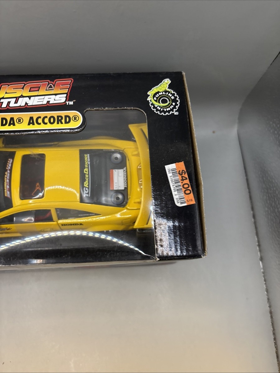1:24 Scale Muscle Machines '03 HONDA ACCORD Yellow | eBay