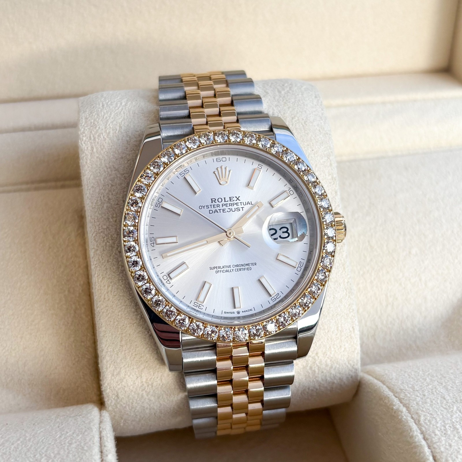 2025 Rolex Datejust 41mm Unworn Diamonds Full Set 126333 image 5