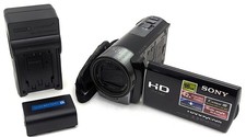 Sony Handycam HDR-CX160 High Definition Camcorder 16GB Internal Storage - Bundle