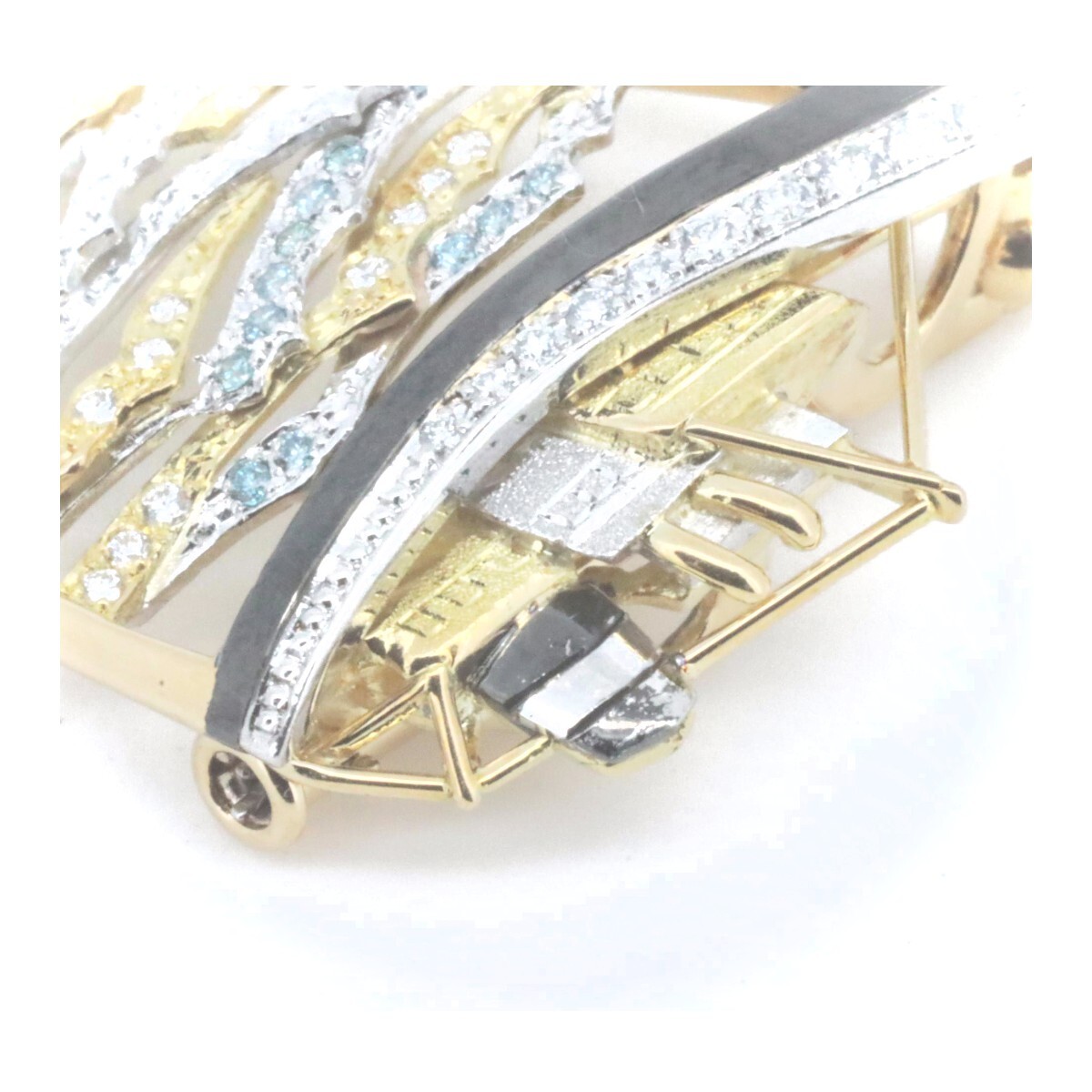 フレームワーク完売‼️アメリカ製シルバーブローチ27500円 s-l1200.jpg