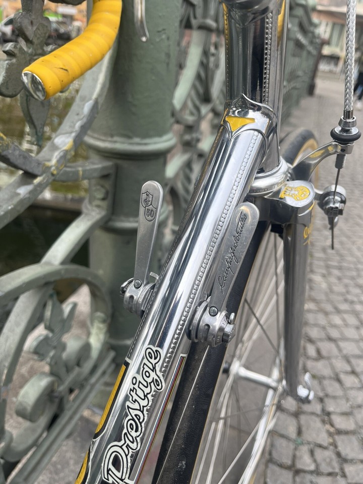 DERAGLIATORE POSTERIORE CAMPAGNOLO C Record 8 velocità. Ottime