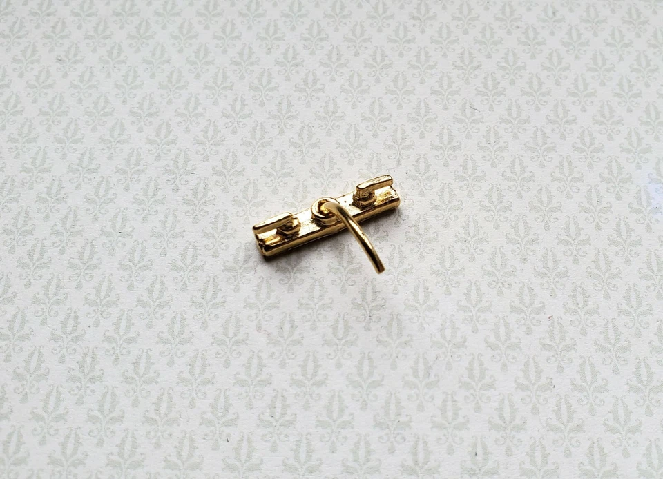 Dollhouse Faucet Tap for Kitchen or Bathroom Sink 1:12 Scale Gold Metal Foto 2 de 3