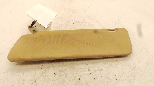 80 TOYOTA PICKUP Sun Visor - Picture 2 of 11