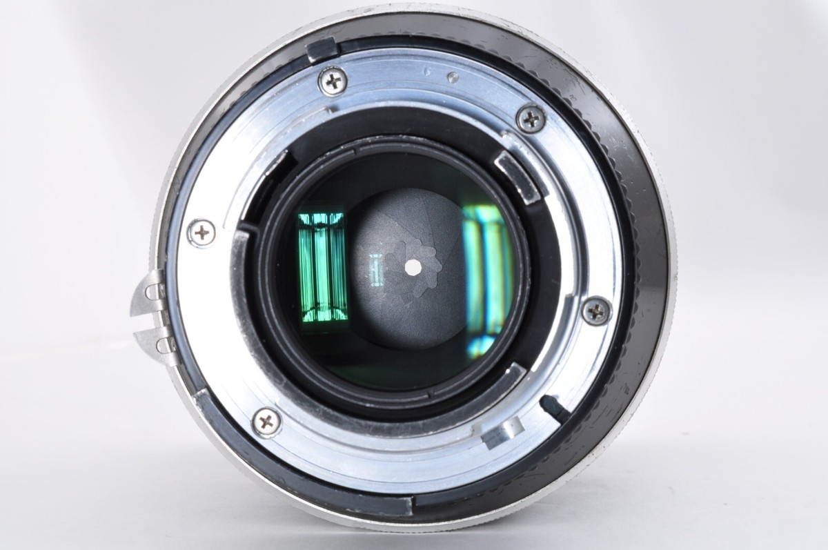 Nikon Ai-s Nikkor ED 180mm f/2.8 MF Telephoto Lens From Nikon Ai-s Nikkor ED 180mm f/2.8 MF Telephoto Lens From