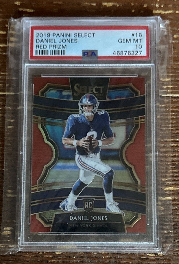 2019 PANINI SELECT RED PRIZM #16 DANIEL JONES RC #/99 PSA 10