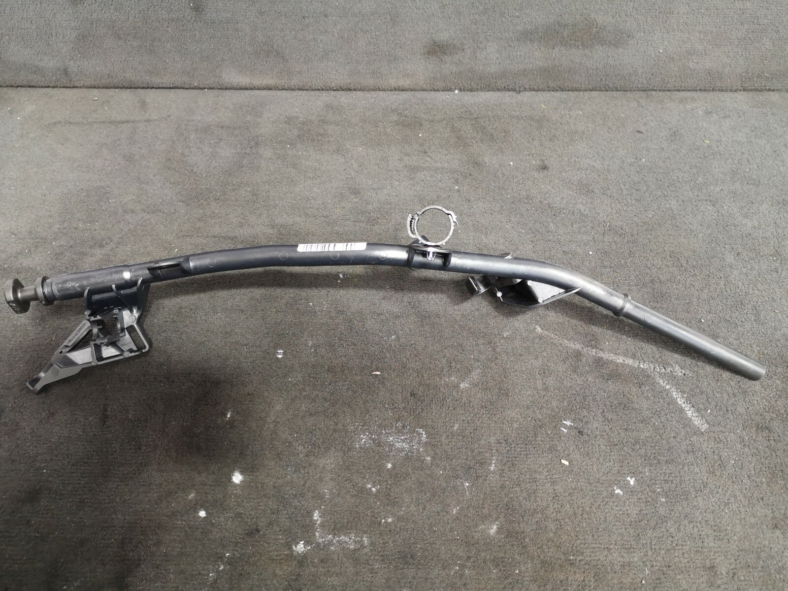 OEM BMW 3 F30 ENGINE OIL DIPSTICK GUIDE TUBE 11438511818 8511818