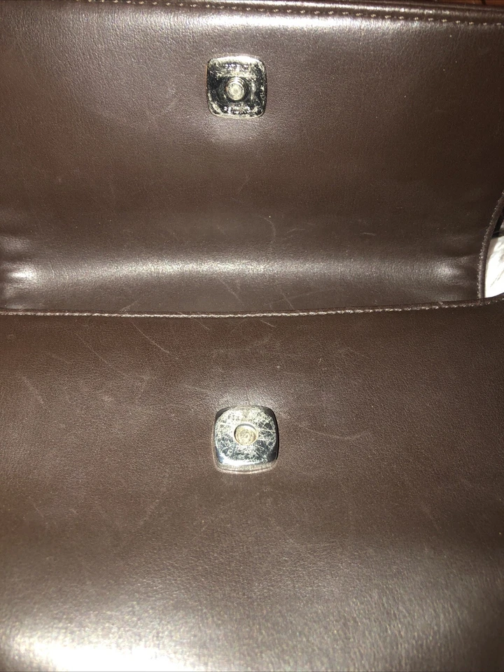 Tommy Hilfiger, Hananel And More Purse Lot Of 3 White Brown Black Handbags  - Image 3 of 4