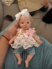 1 PC 11Inch Little Bettie Lifelike Bebe Silicone Newborn Girl Baby Doll