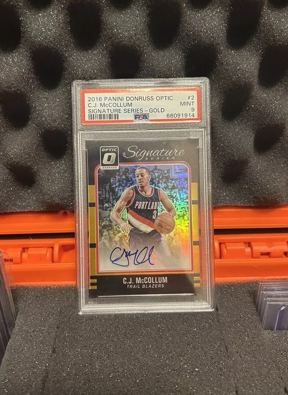 C.J. McCollum /10 Auto 2016 Donruss Optic Signature Series Gold PSA 9 Pop 1