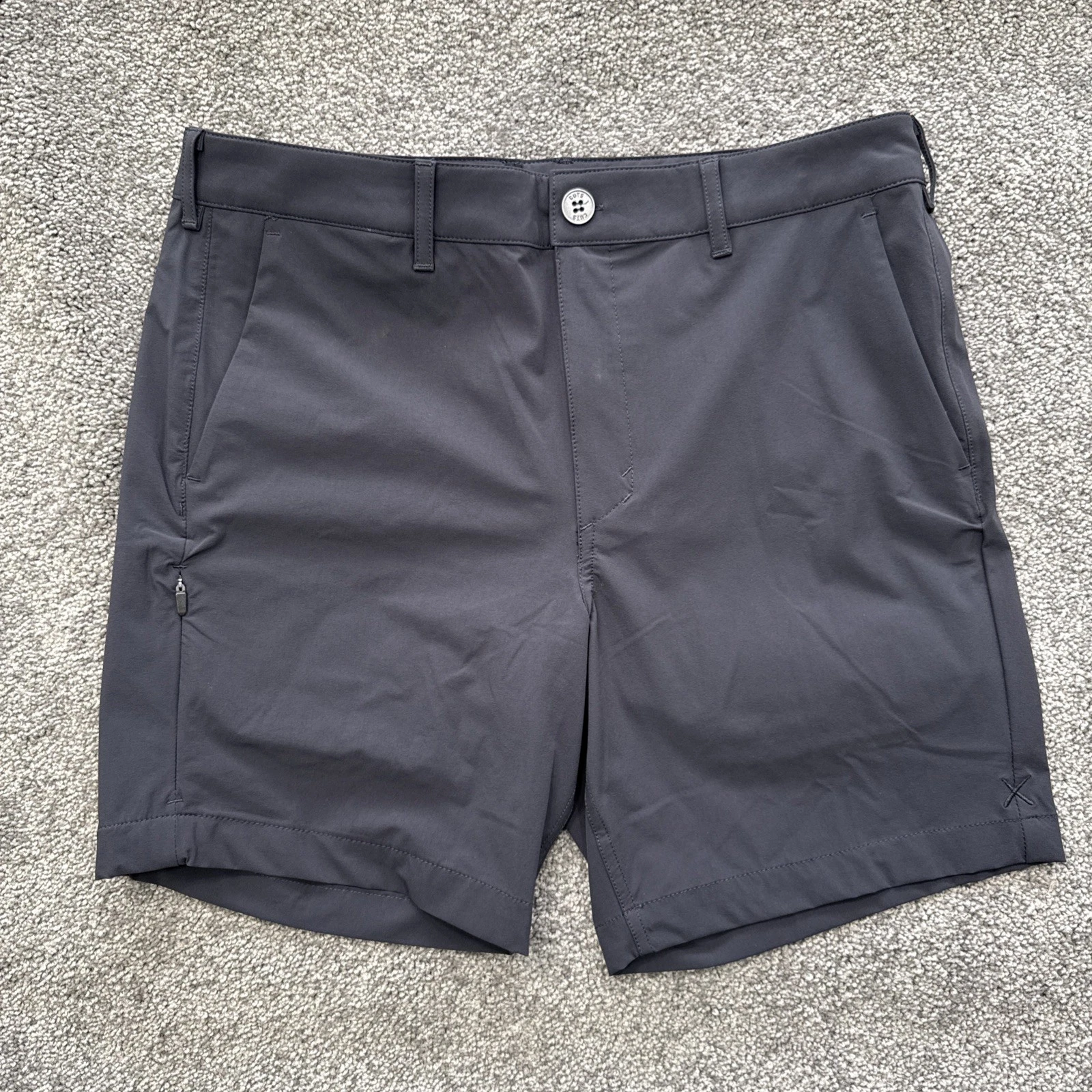 Mens 28 Lot of 4 Cuts Clothing Shorts Mens Hybrid Quick Dry Chino Zip Pocket Gol
Opens in a new wind