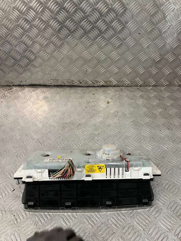 Land Rover Discovery 2000 velocímetro cuadro de instrumentos Yac114010 #2 Foto 2 de 4