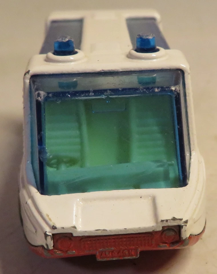 1971 Matchbox Stretcha Fetcha Lesney Superfast Ambulance Made in England Used #3 - Image 4 of 4